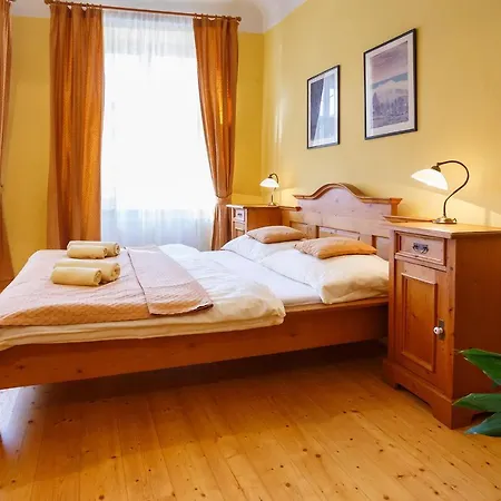 Paseka Pensionat 2*